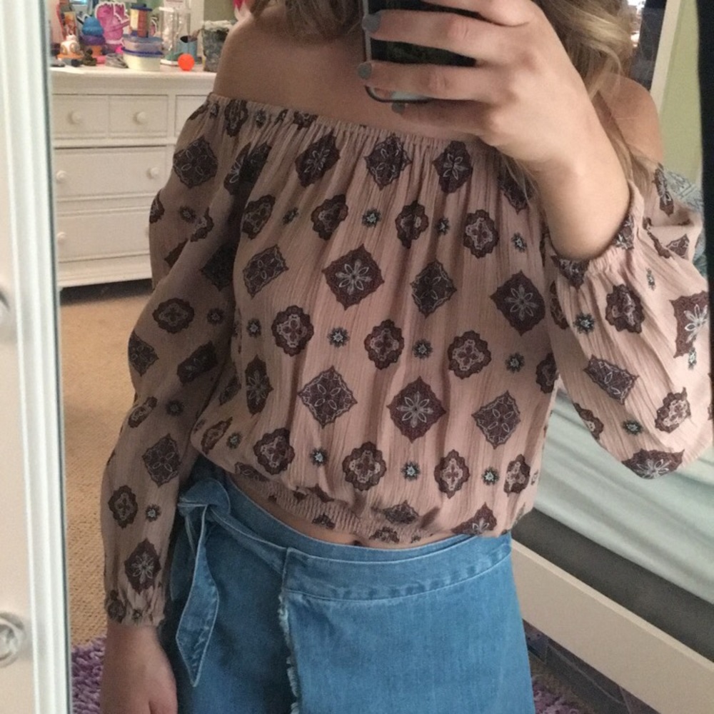 Amuse Society Off the Shoulder Crop Top